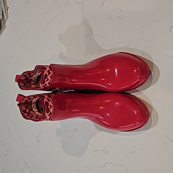 Coach Red Ankle Rain Boots Size 8 - Picture 1 of 4